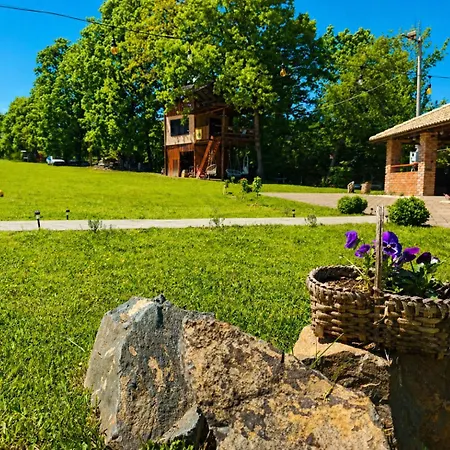 度假居 Red Brick & Quad Tours Near Kozara *